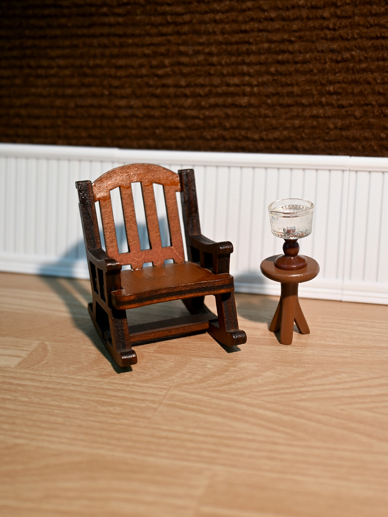 Photography Lighting Products - Miniature Rocking Chair, Miniature Desk Lamp,